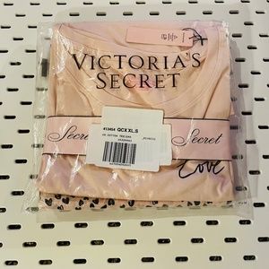 Victoria’s Secret New With Tags Cotton  Pajama Set, XL.